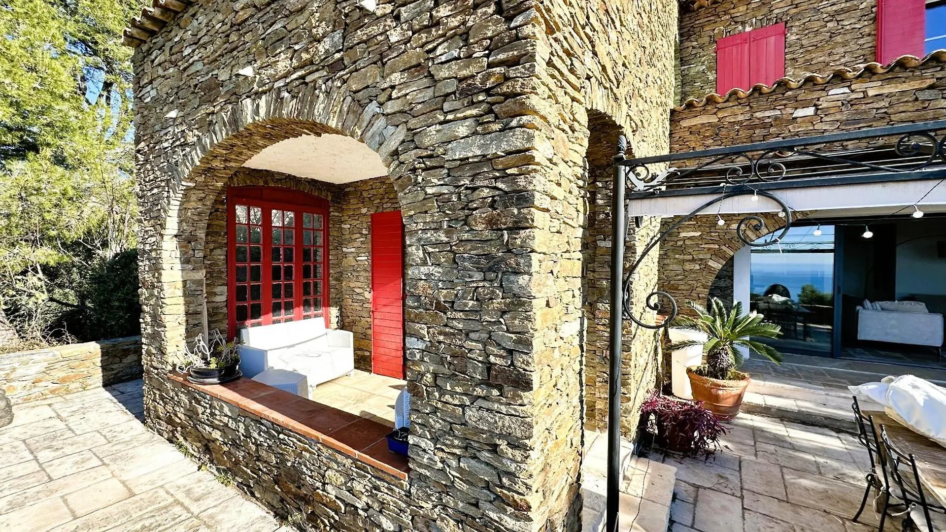 Villa Serena Climatisee Pour 8 Personnes Avec Piscine Privee Et Vue Mer A Carqueiranne 0*,  France