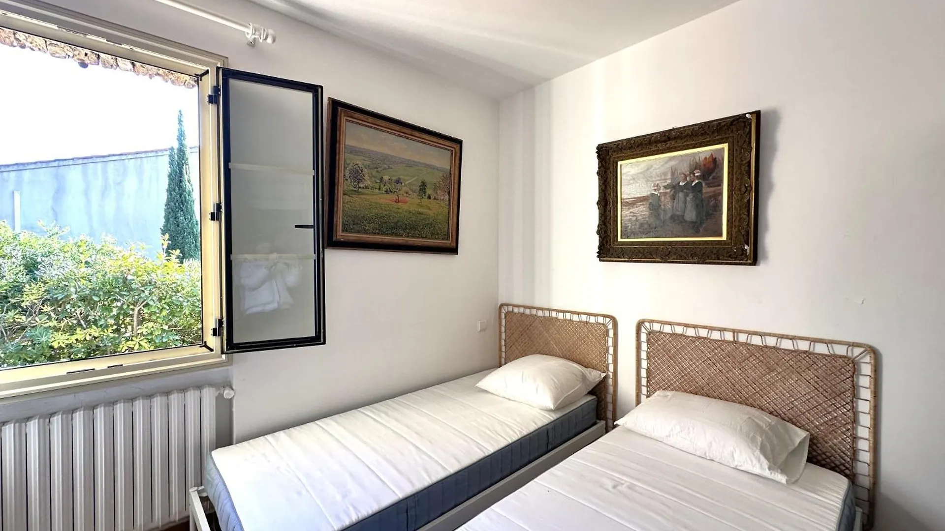 Villa Serena Climatisee Pour 8 Personnes Avec Piscine Privee Et Vue Mer A Carqueiranne France