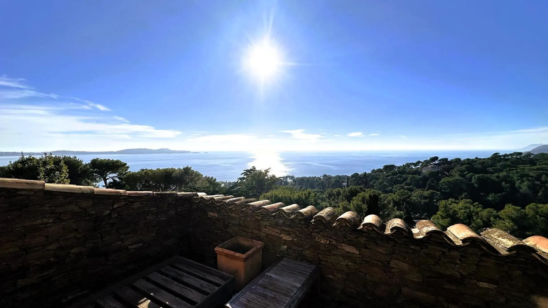 Villa Serena Climatisee Pour 8 Personnes Avec Piscine Privee Et Vue Mer A Carqueiranne