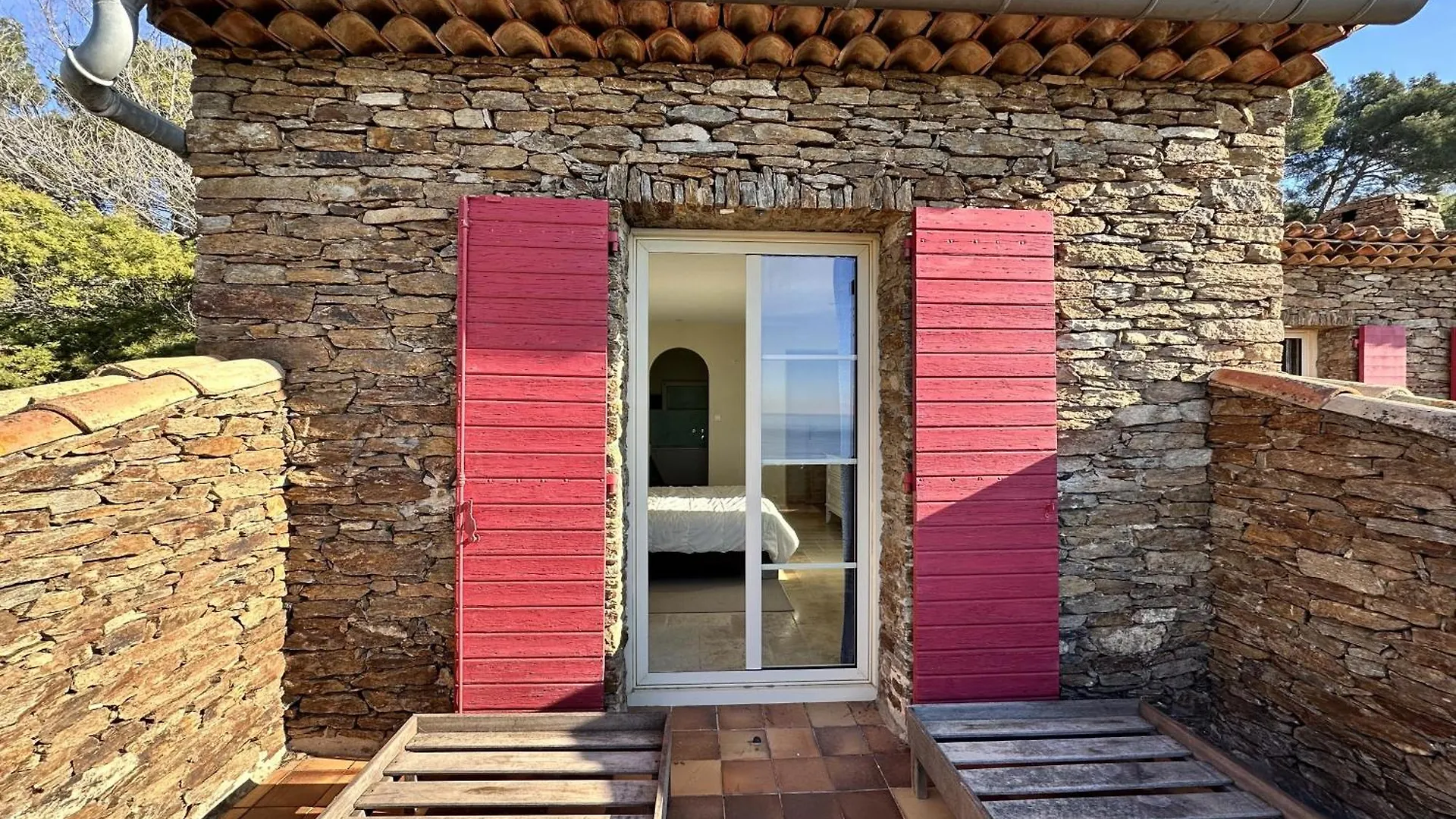 Villa Serena Climatisee Pour 8 Personnes Avec Piscine Privee Et Vue Mer A Carqueiranne France